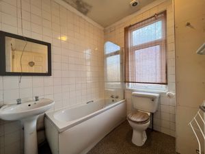 Photo 4- click for photo gallery